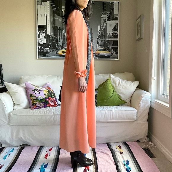 Vintage peachy orange ruffle pleated maxi dress - Picture 5 of 16